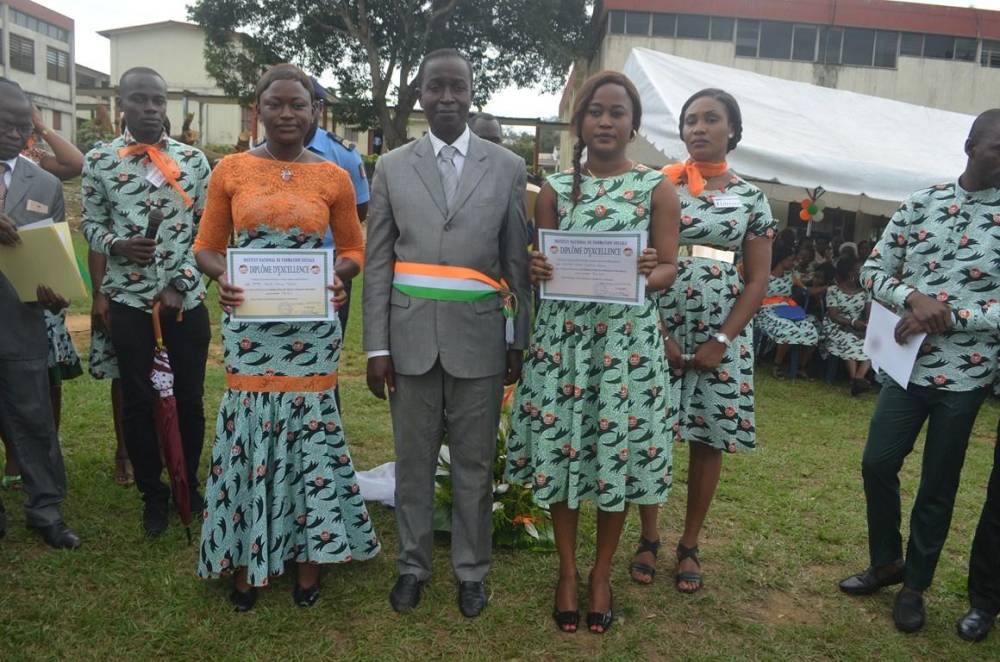 Cérémonie de remise de diplômes des promotions 2016